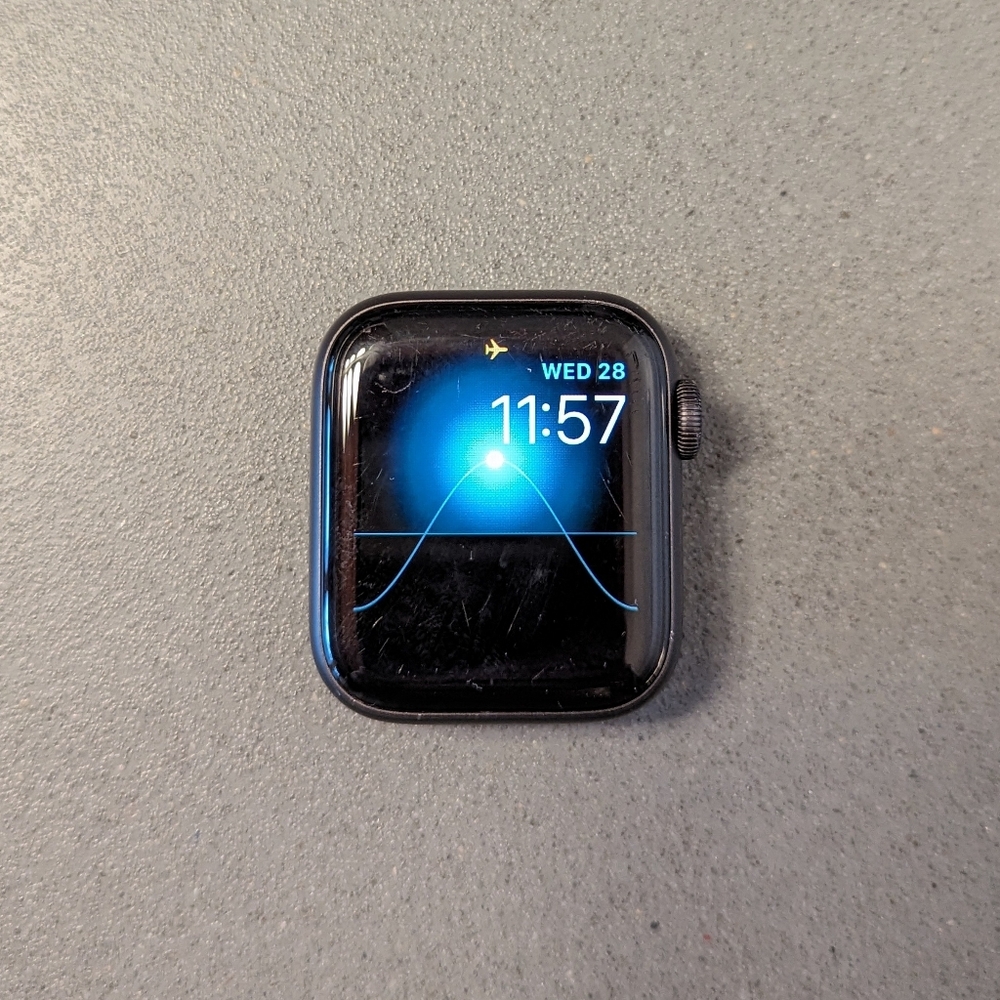 Apple Watch SE 40mm Black GPS only